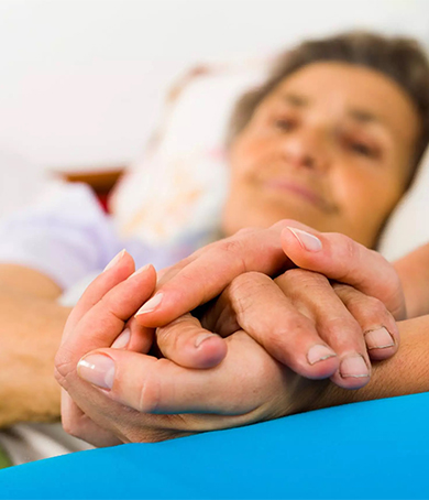 ingrijire-paliativa-batrani